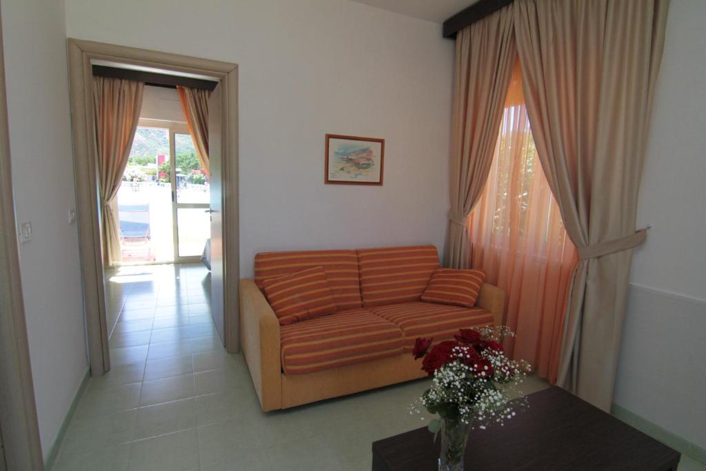 Club Esse Sunbeach Resort